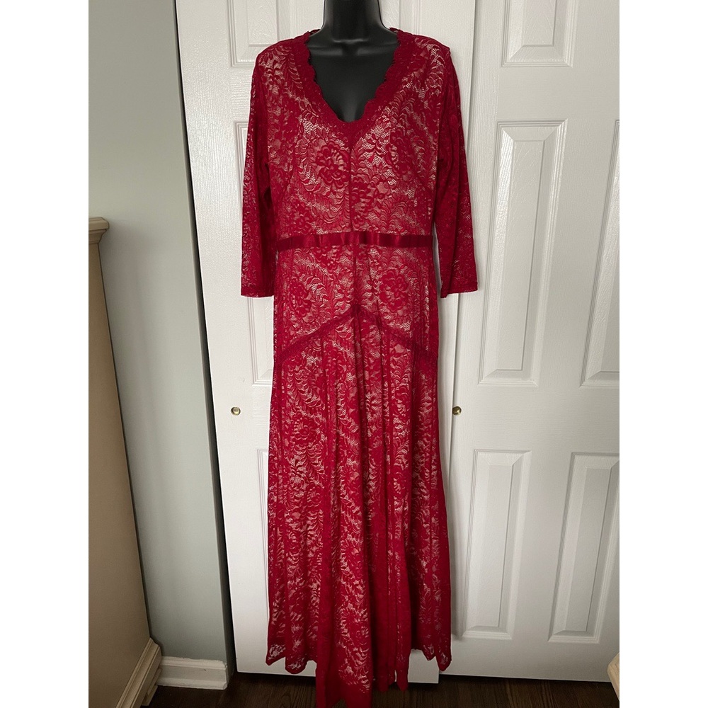 Red Lace gown, size XL